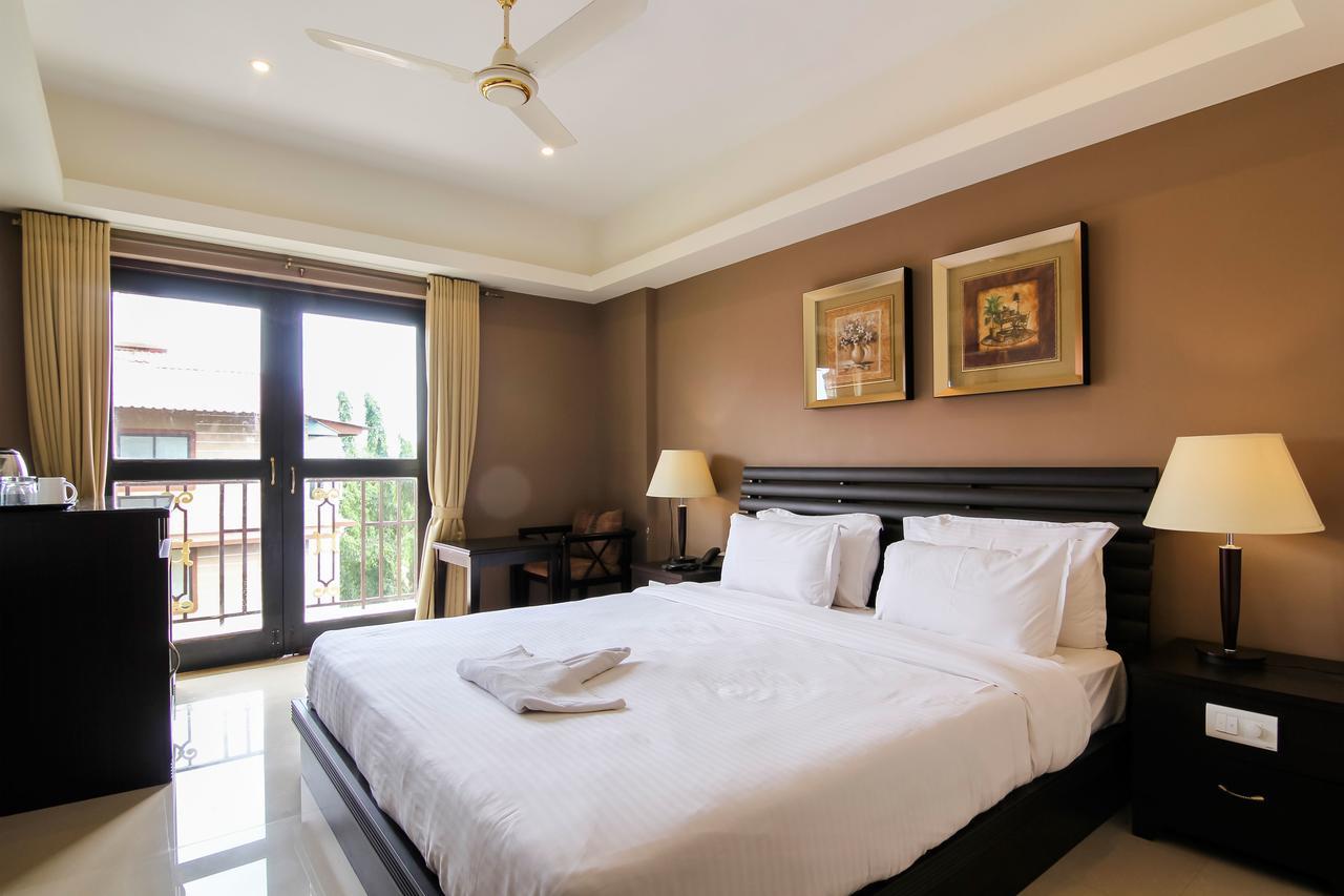 ซีซั่น โฮเต็ล แอนด์ สปา Hotel มัดกอน ภายนอก รูปภาพ