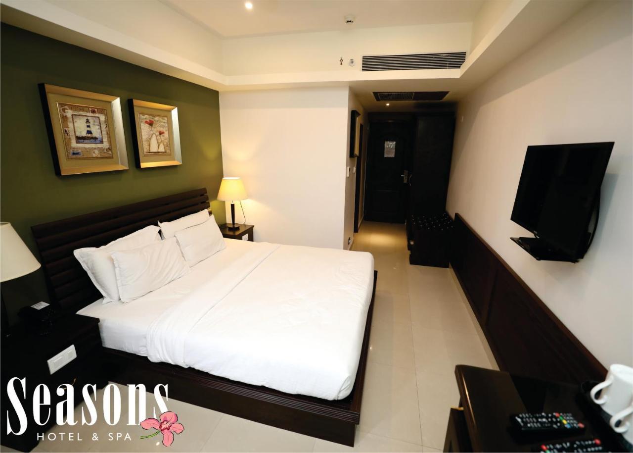 ซีซั่น โฮเต็ล แอนด์ สปา Hotel มัดกอน ภายนอก รูปภาพ