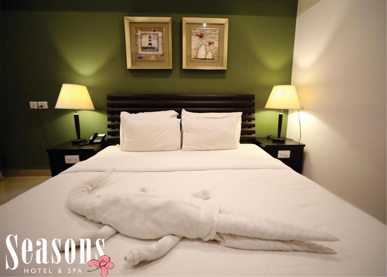 ซีซั่น โฮเต็ล แอนด์ สปา Hotel มัดกอน ภายนอก รูปภาพ
