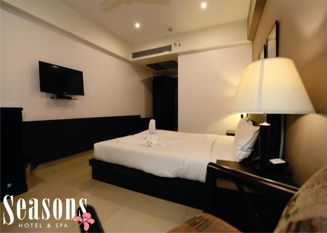 ซีซั่น โฮเต็ล แอนด์ สปา Hotel มัดกอน ภายนอก รูปภาพ